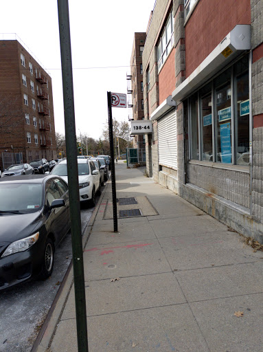 Shipping and Mailing Service «The UPS Store», reviews and photos, 138-44 Queens Blvd, Briarwood, NY 11435, USA