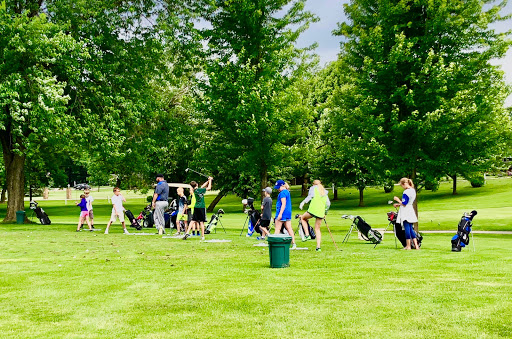 Country Club «Dyersville Golf & Country Club», reviews and photos, 1010 20th St NE, Dyersville, IA 52040, USA