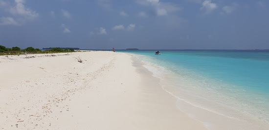 Kihaadhoo Beach