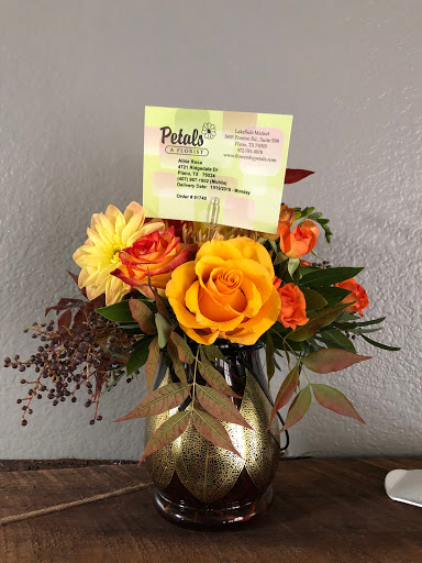 Florist «Petals, A Florist», reviews and photos, 5805 Preston Rd #598, Plano, TX 75093, USA