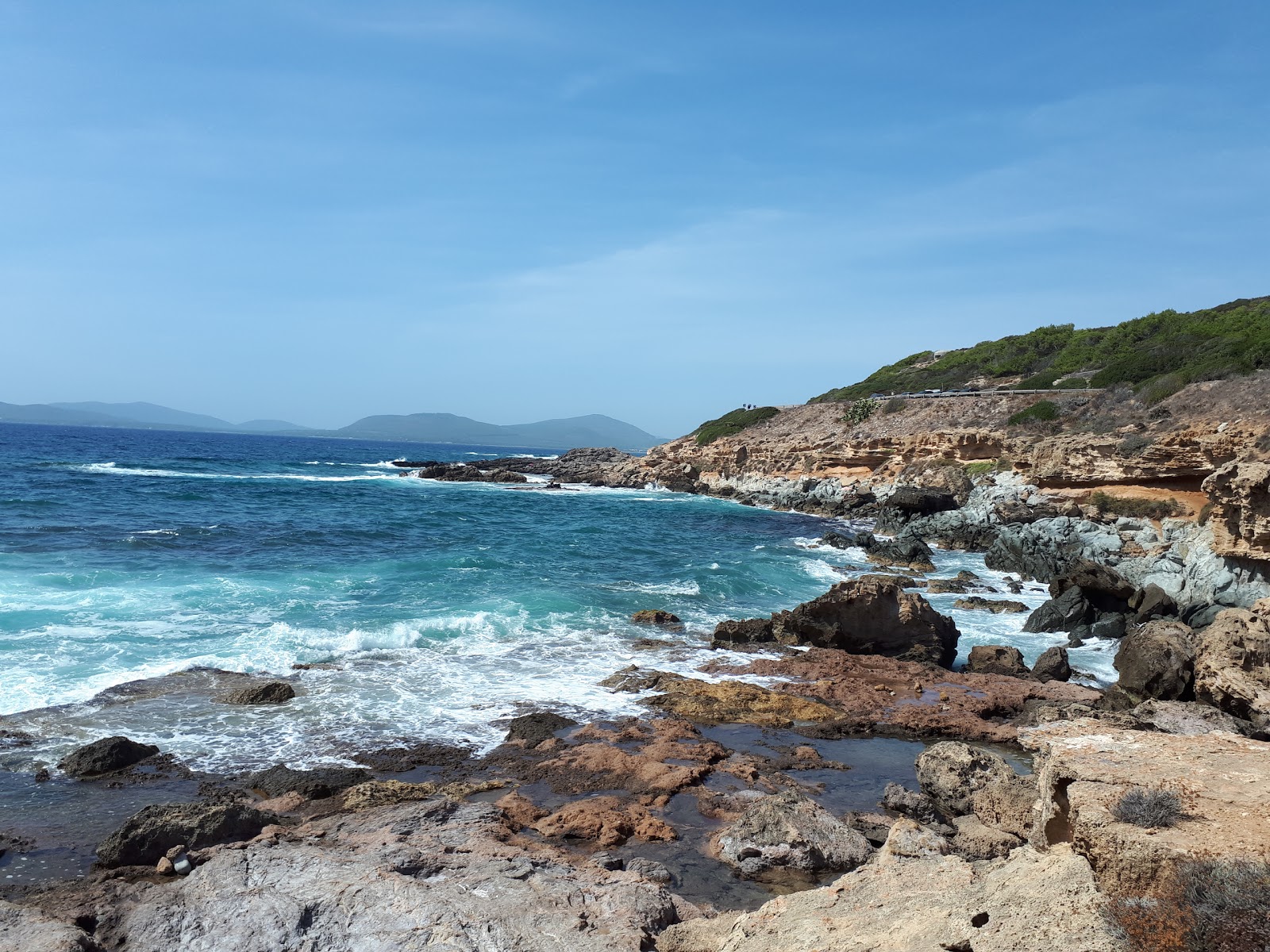 Foto van Cantaro beach met turquoise puur water oppervlakte