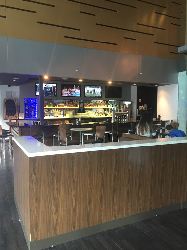 Movie Theater «Studio Movie Grill», reviews and photos, 5655 Colleyville Blvd #300, Colleyville, TX 76034, USA