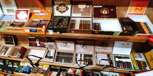 Tobacco Shop «Tobacco View», reviews and photos, 2539 County Hwy 10, St Paul, MN 55112, USA