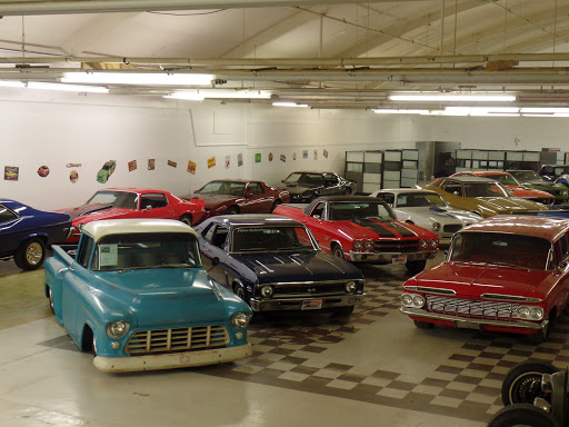 Used Car Dealer «North Shore Classics (Classic Car Dealership)», reviews and photos, 149 N Seymour Ave, Mundelein, IL 60060, USA