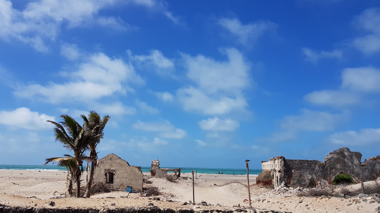 Indian Ocean Beach'in fotoğrafı - rahatlamayı sevenler arasında popüler bir yer