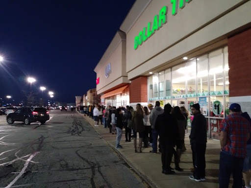 Dollar Store «Dollar Tree», reviews and photos, 2060 Sycamore Rd, DeKalb, IL 60115, USA