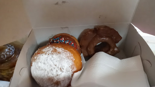 Donut Shop «Donut Factory», reviews and photos, 790 Jackson St, Hayward, CA 94544, USA