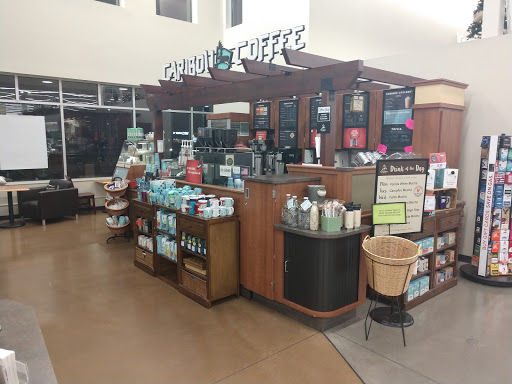 Supermarket «Hy-Vee», reviews and photos, 601 N 3rd Pl, Manhattan, KS 66502, USA