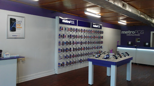 Cell Phone Store «MetroPCS Authorized Dealer», reviews and photos, 895 W Center St, Kingsport, TN 37660, USA