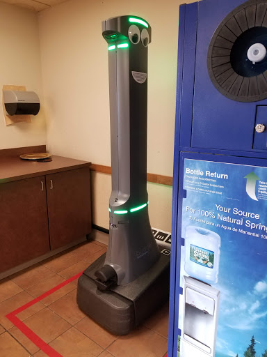 Grocery Store «Stop & Shop», reviews and photos, 40 Franklin Village Drive, Franklin, MA 02038, USA