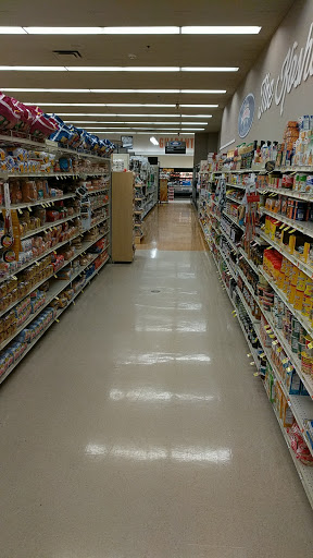 Grocery Store «Jewel-Osco», reviews and photos, 1600 Deerfield Rd, Highland Park, IL 60035, USA