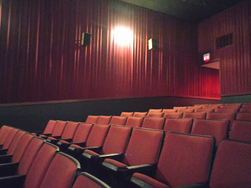 Movie Theater «Oak Grove 8 Cinema», reviews and photos, 16100 SE McLoughlin Blvd, Portland, OR 97267, USA