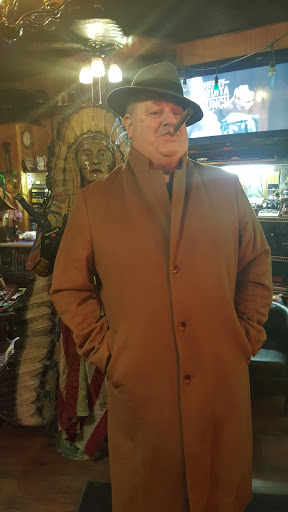 Tobacco Shop «Trading Post Tobacco & Cigars», reviews and photos, 5510 W Devon Ave, Chicago, IL 60646, USA