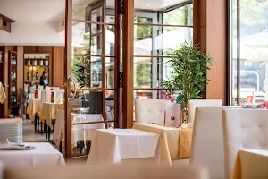 Restaurant - Café da Vito , giardino delle Rosé image