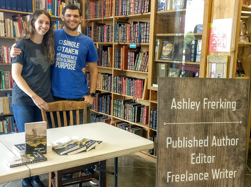 Book Store «Half Price Books», reviews and photos, 711 N Hwy 67, Cedar Hill, TX 75104, USA