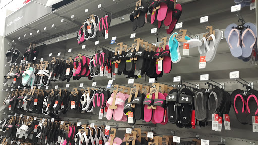 Sporting Goods Store «Academy Sports + Outdoors», reviews and photos, 193 Stonebrook Pl, Jackson, TN 38305, USA