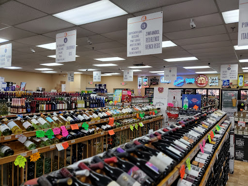 Liquor Store «UXBRIDGE LIQUORS», reviews and photos, 158 N Main St, Uxbridge, MA 01569, USA