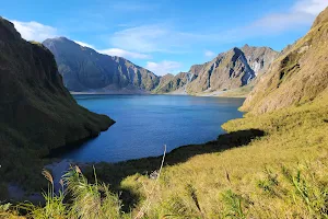 Mt. Pinatubo Visitors' Vista image