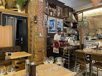 Atmosphère du Restaurant à viande L’Arbre Sec à Lyon - n°2