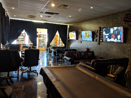 Tobacco Shop «Tobacco Town», reviews and photos, 17108 Fort St, Riverview, MI 48193, USA