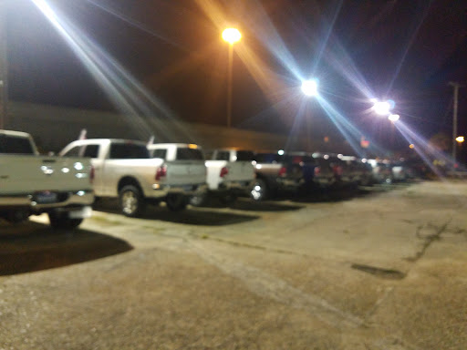 Chrysler Dealer «Cecil Atkission Chrysler Jeep Dodge», reviews and photos, 4103 I-10, Orange, TX 77630, USA