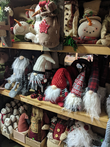 Greenhouse «Country Grapevine», reviews and photos, 510 N Hokendauqua Dr, Bath, PA 18014, USA