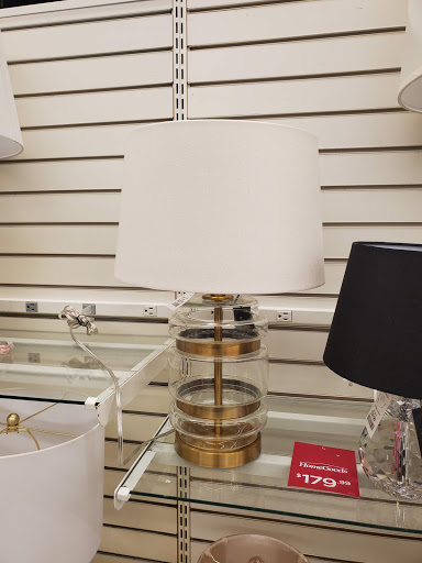 Department Store «T.J. Maxx and HomeGoods», reviews and photos, 3205 Woodward Crossing Blvd, Buford, GA 30519, USA