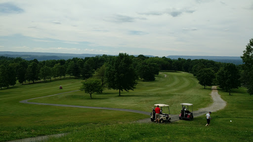 Golf Course «Apple Mountain Golf & CC», reviews and photos, 369 Hazen Oxford Rd, Belvidere, NJ 07823, USA