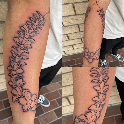 Explore side of hand tattoo ideas, creative tattoo ideas in Los Alamitos, available at Mr. Inkwells Classy Tattoos