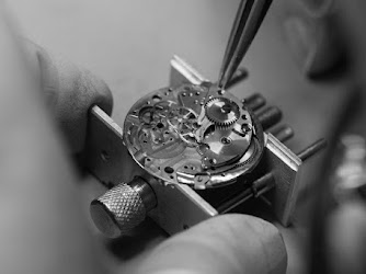 Watch & Jewelry Repair @ Hudson's Bay