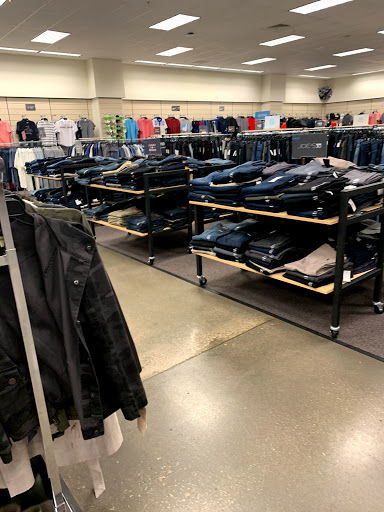 Department Store «Nordstrom Rack The Shops at Park Lane», reviews and photos, 8050 Park Lane North, Dallas, TX 75231, USA