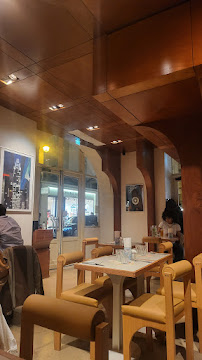 Atmosphère du Restaurant de hamburgers PNY MARAIS à Paris - n°3