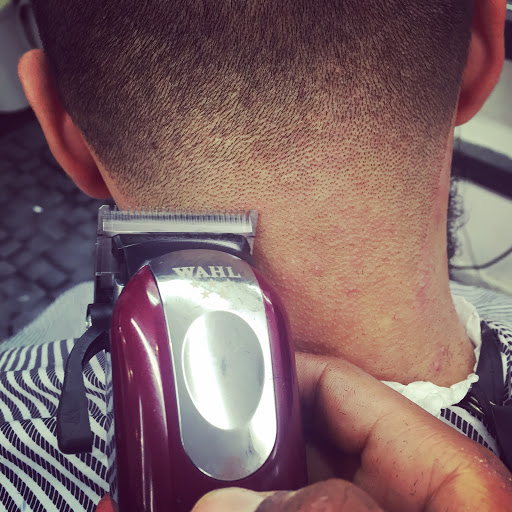 Barber Shop «Goldstar Barber Shop», reviews and photos, 12212A 18th Ave, College Point, NY 11356, USA