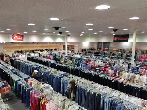 Thrift Store «The Salvation Army Family Stores», reviews and photos, 2655 E Grand River Ave, East Lansing, MI 48823, USA