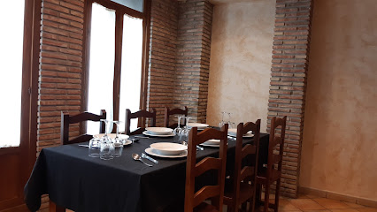 Restaurante/Asador Señorío de Sotés - Carr. de Hornos, 12, 26371 Sotés, La Rioja, Spain