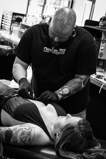 Tattoo Shop «Pigments Tattoo», reviews and photos, 3510 E Bell Rd, Phoenix, AZ 85032, USA