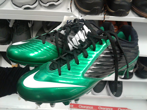 Clothing Store «Ross Dress for Less», reviews and photos, 1082 S Mt Vernon Ave, Colton, CA 92324, USA