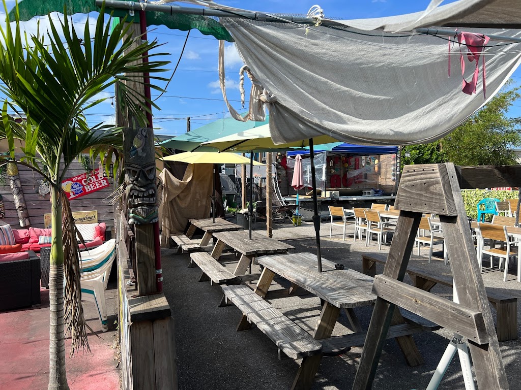Red Tiki Bar and Grill 33709