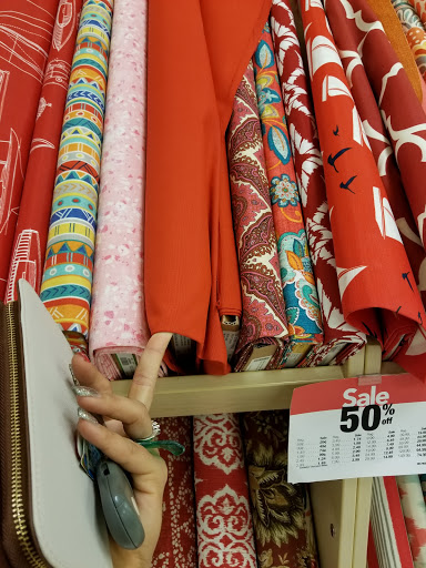 Fabric Store «Jo-Ann Fabrics and Crafts», reviews and photos, 2891 Taylor Rd, Reynoldsburg, OH 43068, USA