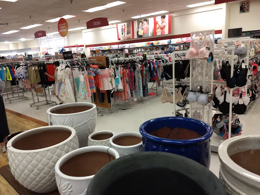 Department Store «T.J. Maxx & HomeGoods», reviews and photos, 5910 S University Blvd, Littleton, CO 80121, USA