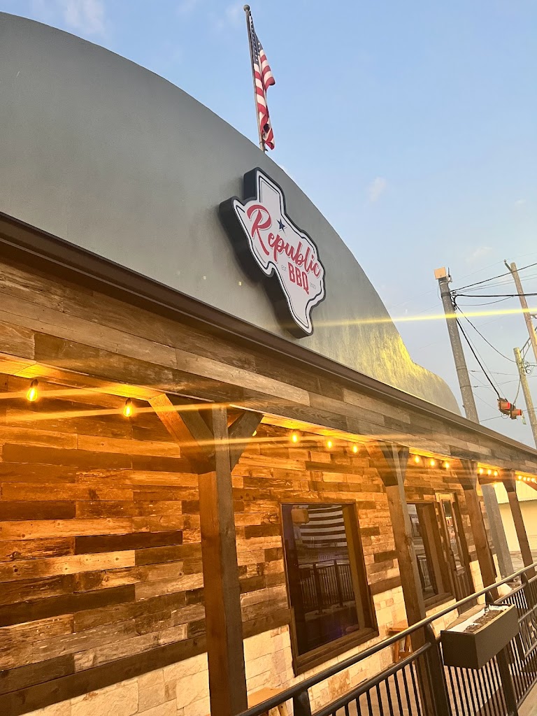 Republic bbq 77486