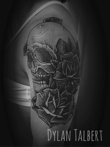 Explore throne of glass tattoo idea, creative tattoo ideas in Portland, available at Art Immortal Tattoo and Piercing