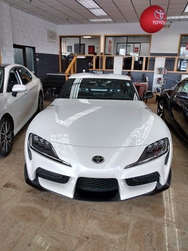 Toyota Dealer «Stephen Toyota», reviews and photos, 1069 Farmington Ave, Bristol, CT 06010, USA