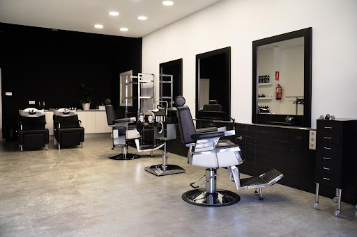 ESSENS Men's Hair Studio en Alberic, Valencia