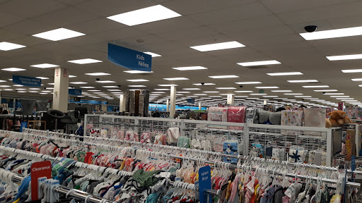 Clothing Store «Ross Dress for Less», reviews and photos, 12115 Biscayne Blvd, North Miami, FL 33181, USA