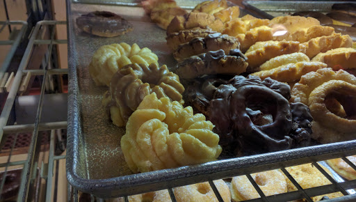 Donut Shop «Happy Donuts», reviews and photos, 3801 24th St, San Francisco, CA 94114, USA