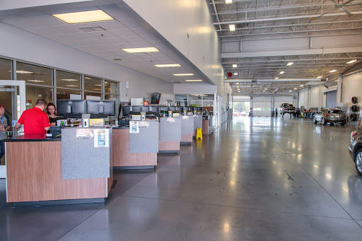 Car Dealer «Davis-Moore Chrysler Dodge Jeep Ram», reviews and photos, 7675 E Kellogg Dr, Wichita, KS 67207, USA