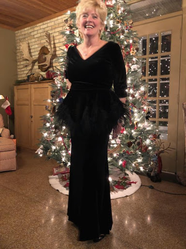 Bridal Shop «Alesia C. Studio | Wedding & Evening Couture Dresses | Alteration | Tuxedos Suits», reviews and photos, 80 W Dundee Rd, Buffalo Grove, IL 60089, USA