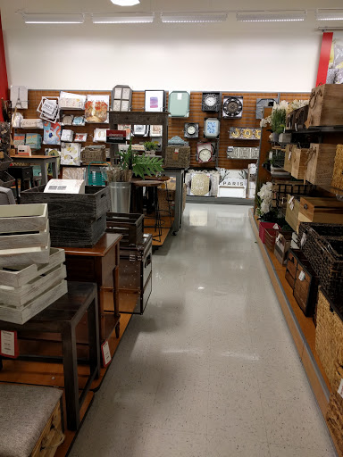 Department Store «T.J. Maxx», reviews and photos, 4651 2nd St, Davis, CA 95618, USA