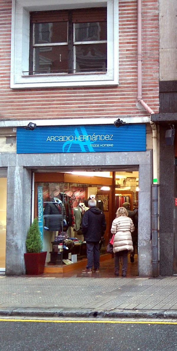 Arcadio Hernández Moda Hombre